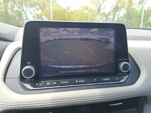 Used 2023 Red Nissan SV image 20