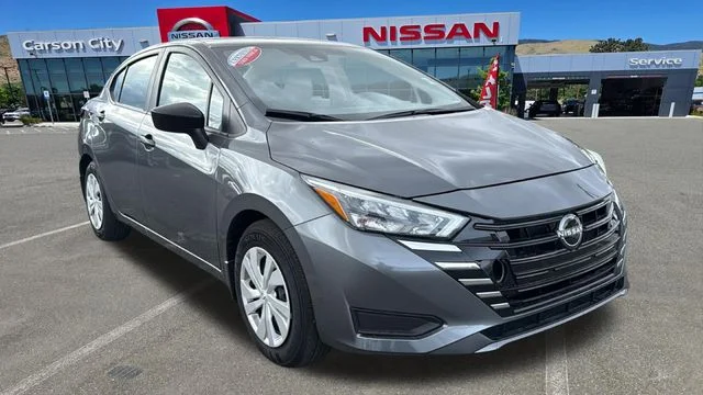 2025 Nissan Versa 1.6 S CVT's photo