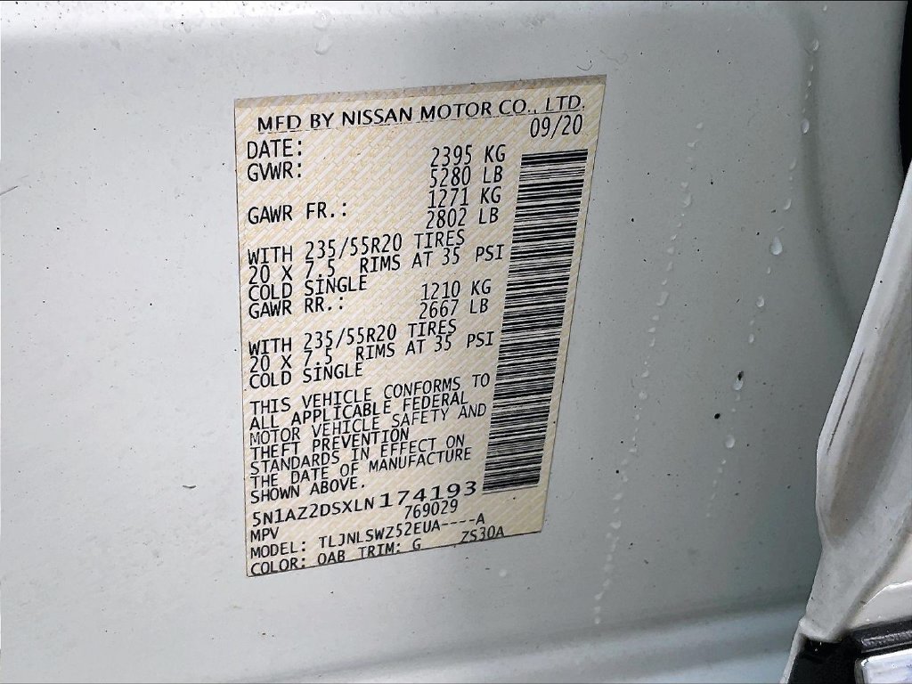 Used 2020 Pearl White Tricoat Nissan Platinum image 32