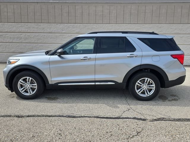 Used 2023 Silver Ford XLT image 10