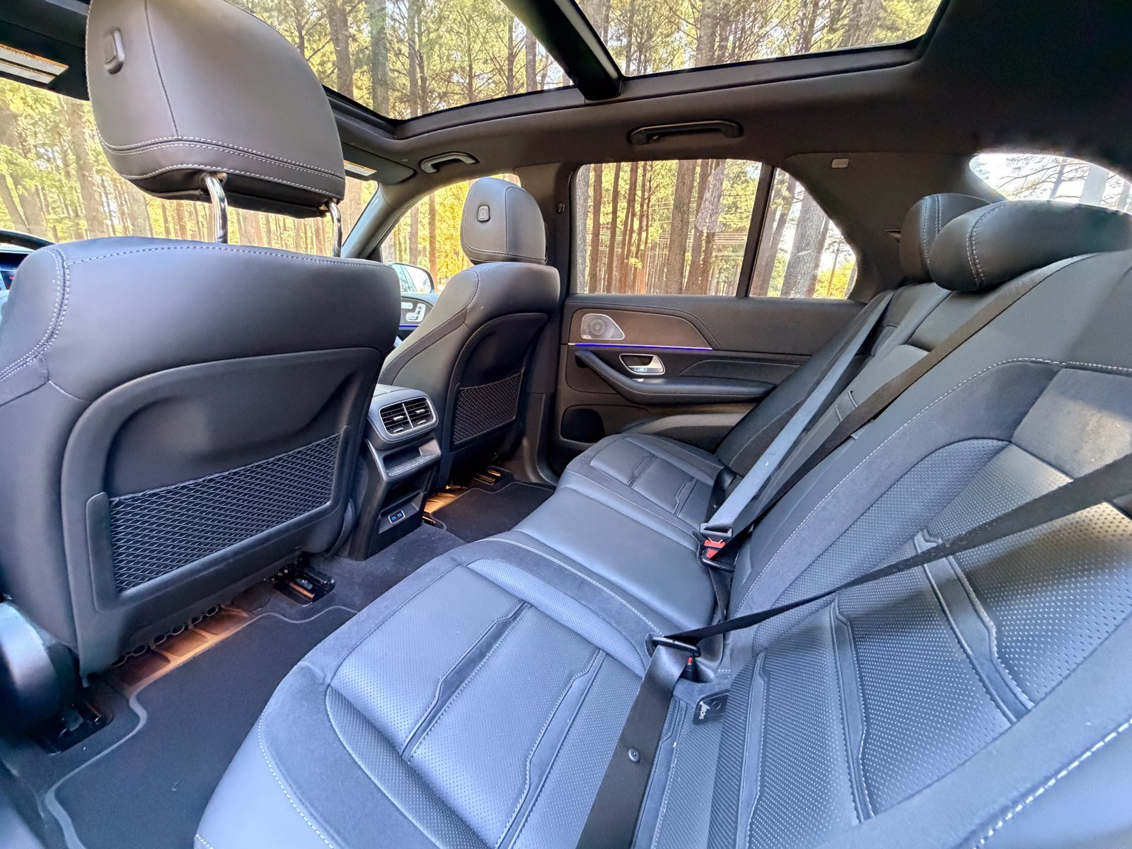 Certified Used 2024 Twilight Blue Metallic Mercedes-Benz GLE 53 AMG® image 15