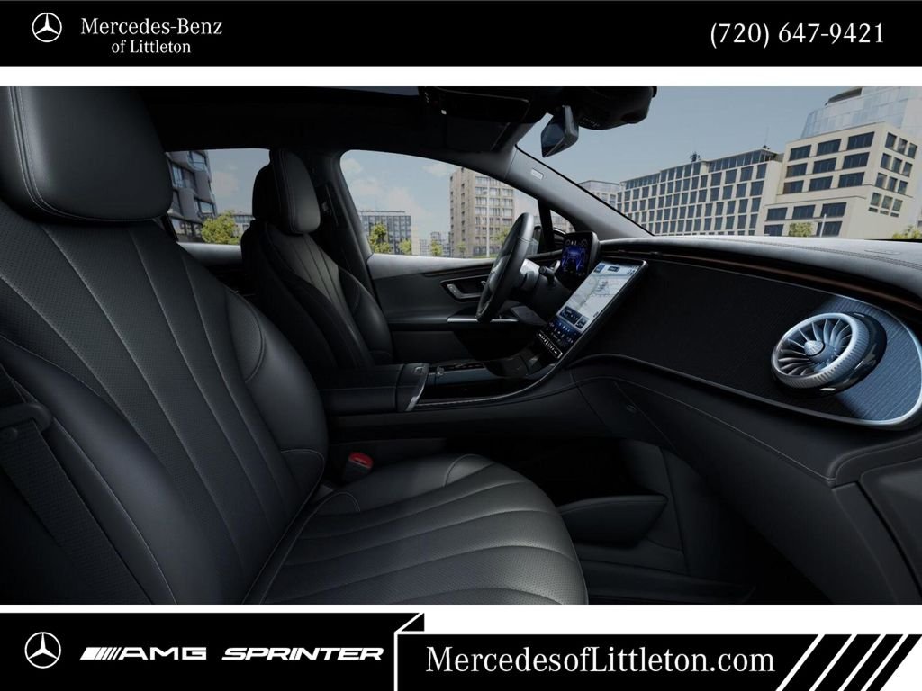New 2026 Black Mercedes-Benz 320 SUV image 4