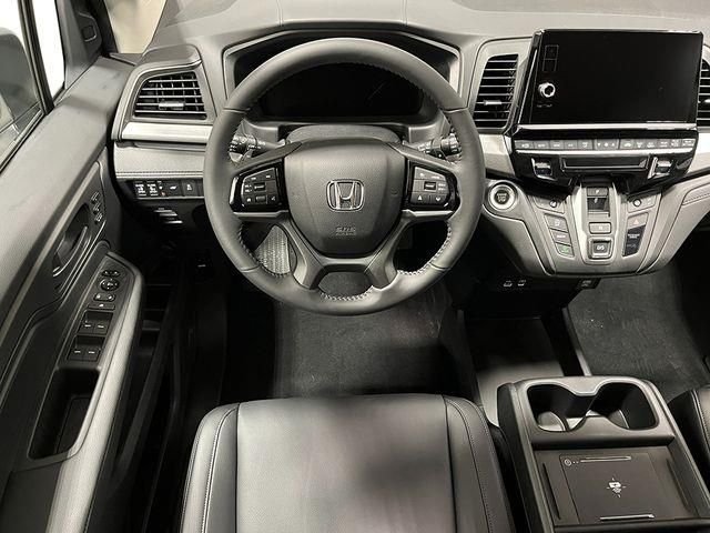 2026 Honda Odyssey EX-L - Photo 18