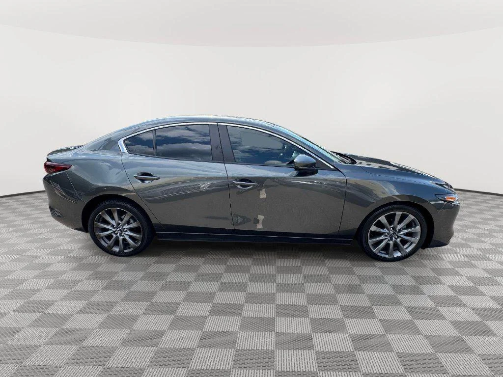 Used 2024 Machine Gray Metallic Mazda 2.5 S Preferred image 7