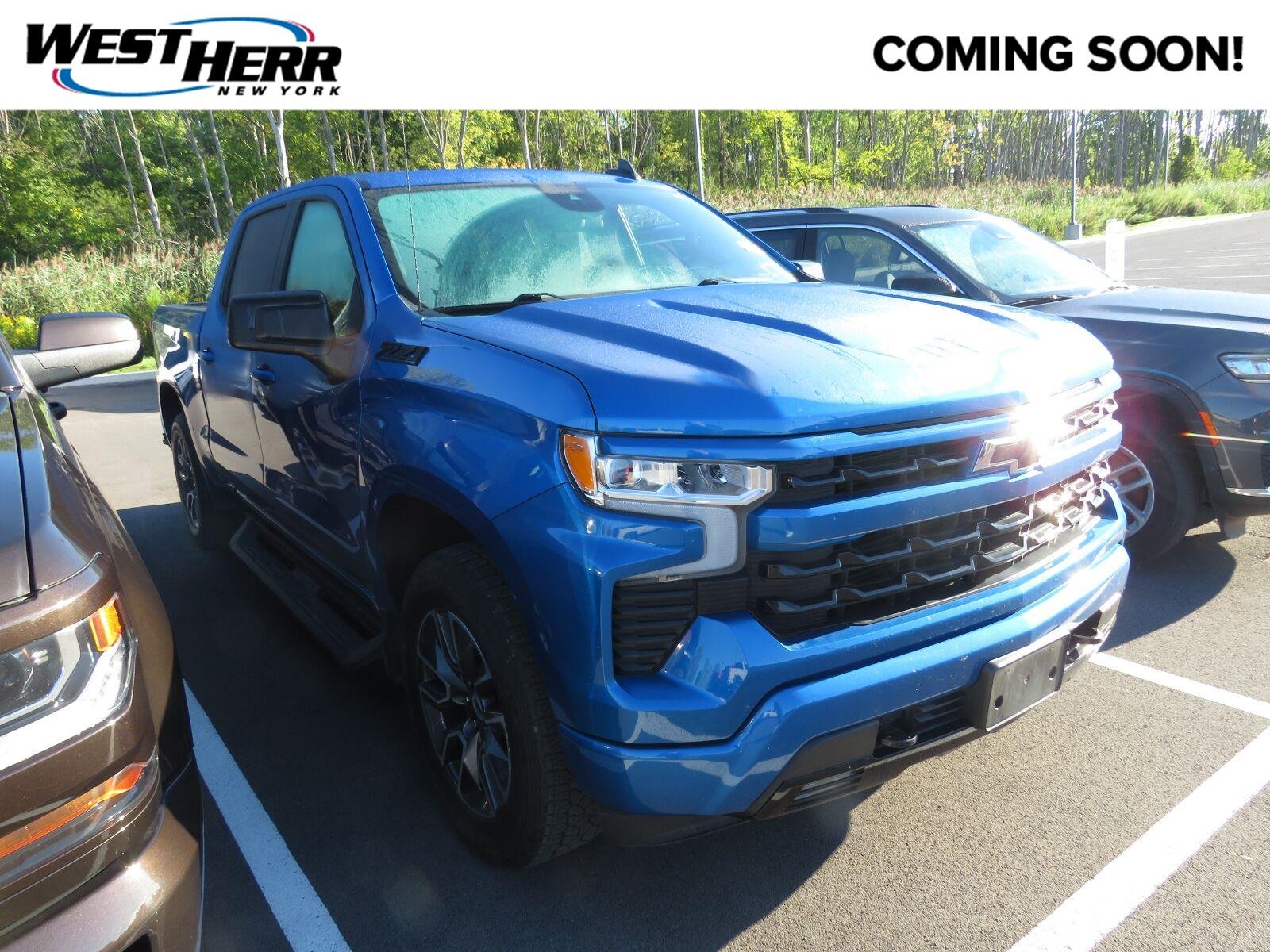 Used 2023 Glacier Blue Metallic Chevrolet RST image 1