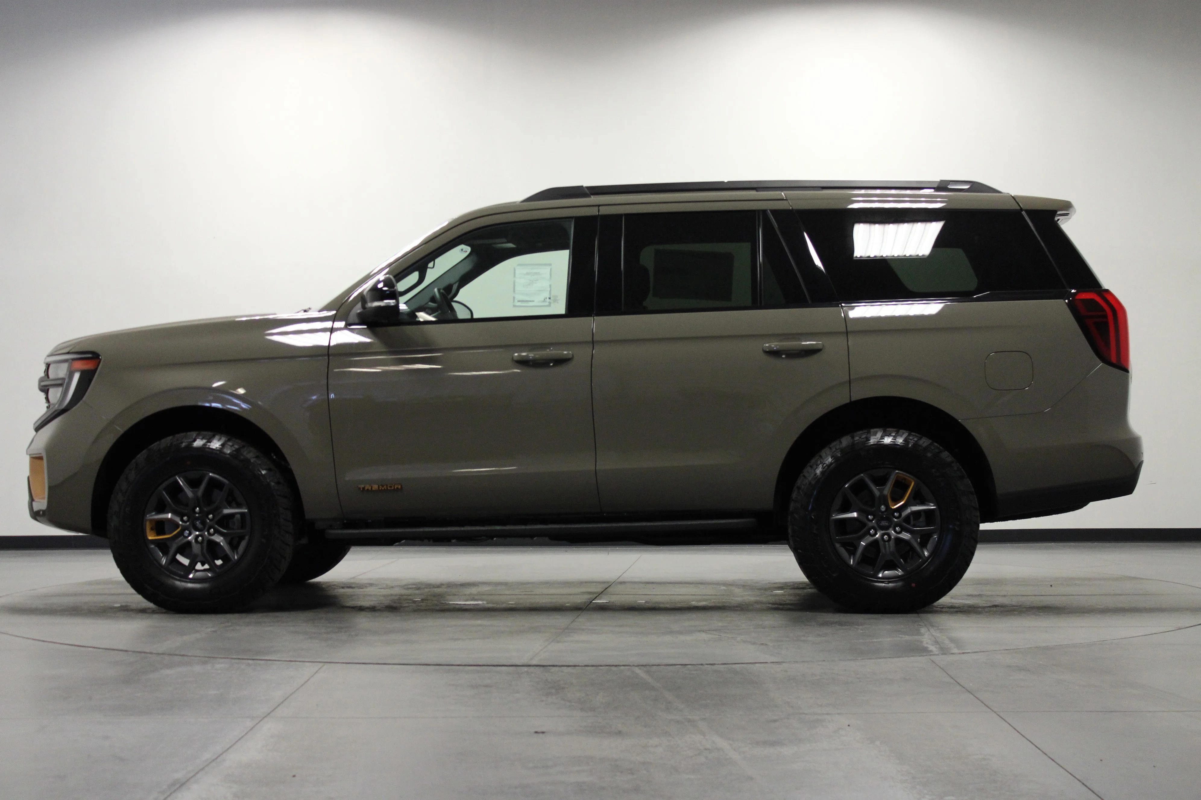 New 2026 Marsh Gray Ford Tremor® image 7