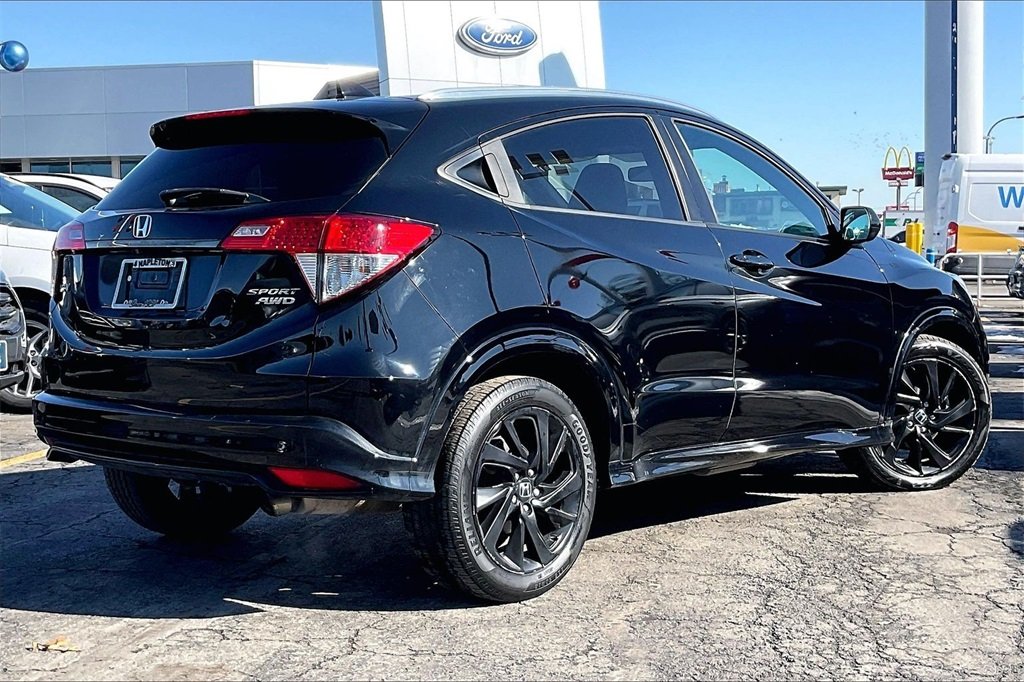 2022 HONDA HR-V - Image 10