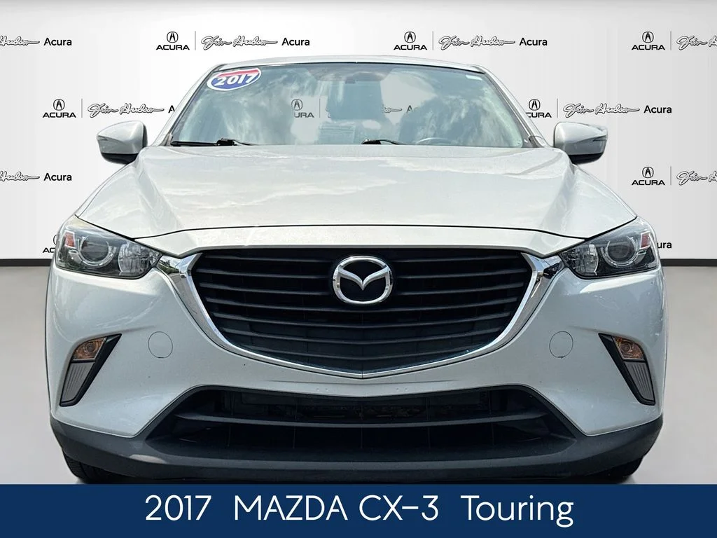 Used 2017 White Mazda Touring image 4