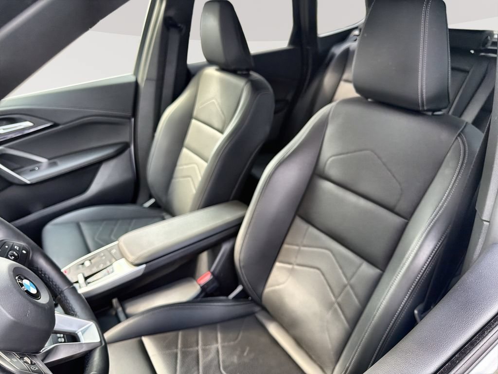 2025 BMW X1 28i - Photo 13