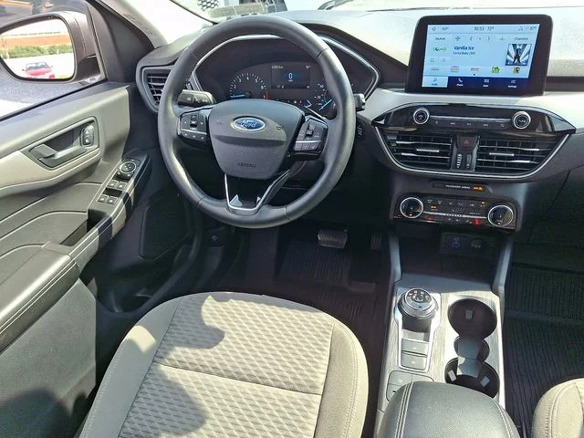 Used 2022 Gray Ford SE image 14