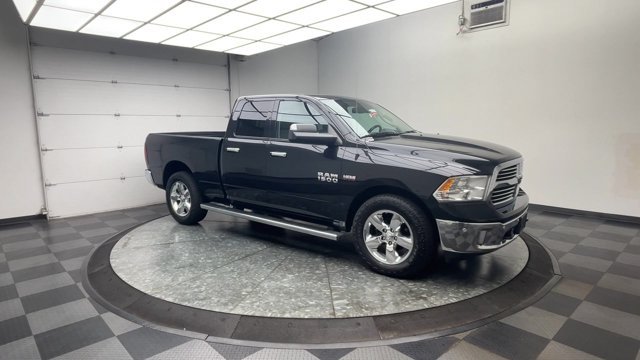 Used 2016 Brilliant Black Crystal Pearlcoat Ram Big Horn image 41