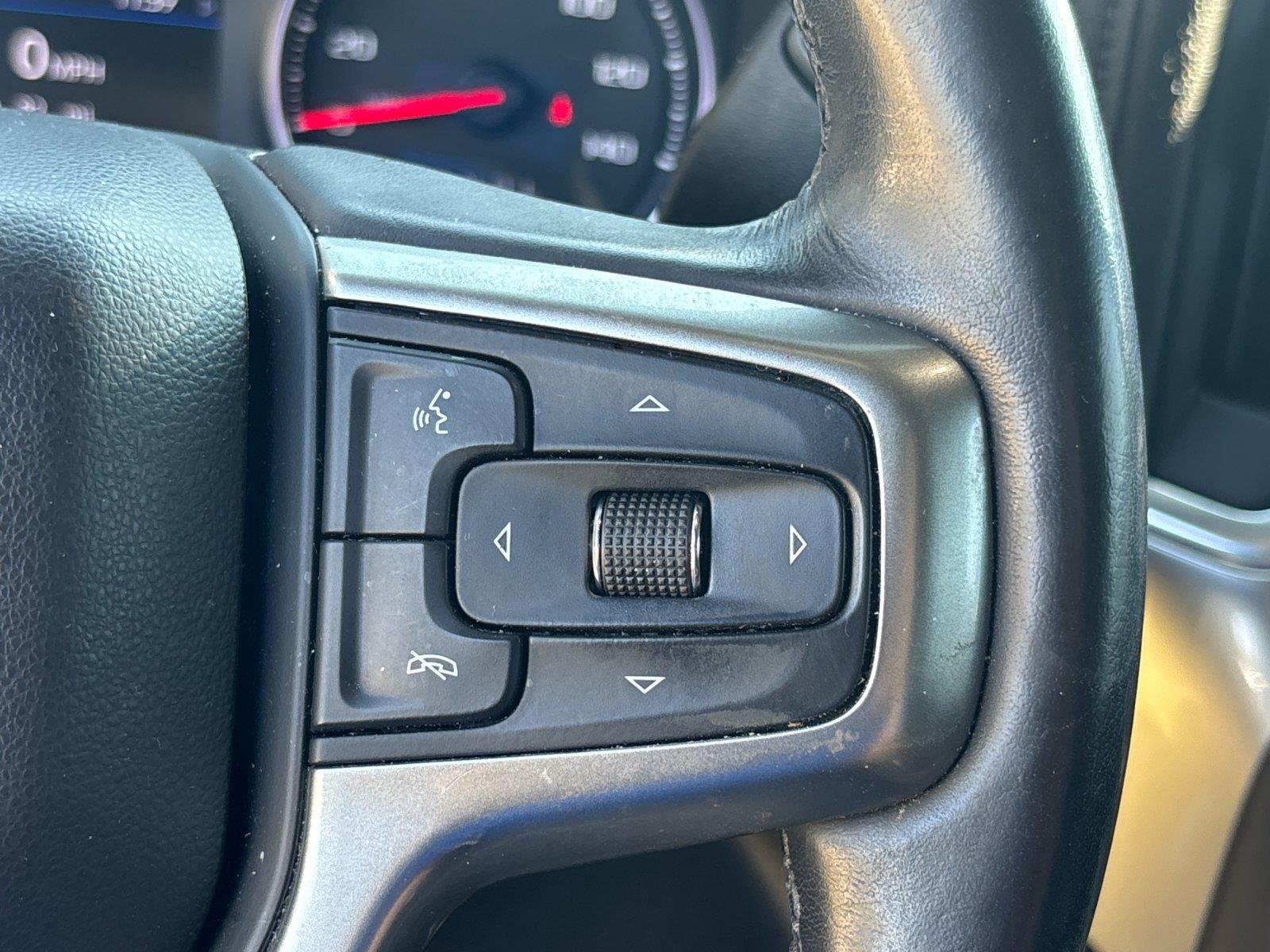 Used 2019 Silver Ice Metallic Chevrolet LT image 19