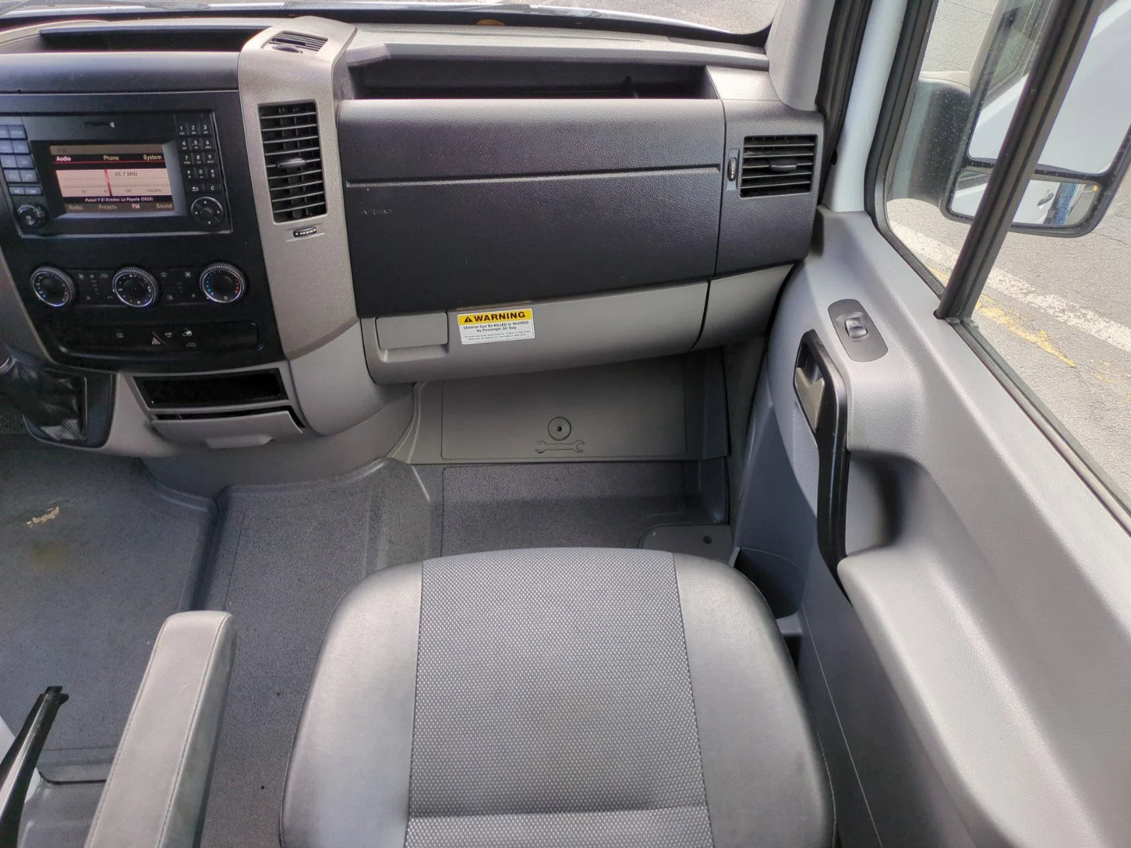 2015 Mercedes-Benz Sprinter Passenger Van Base - Photo 10