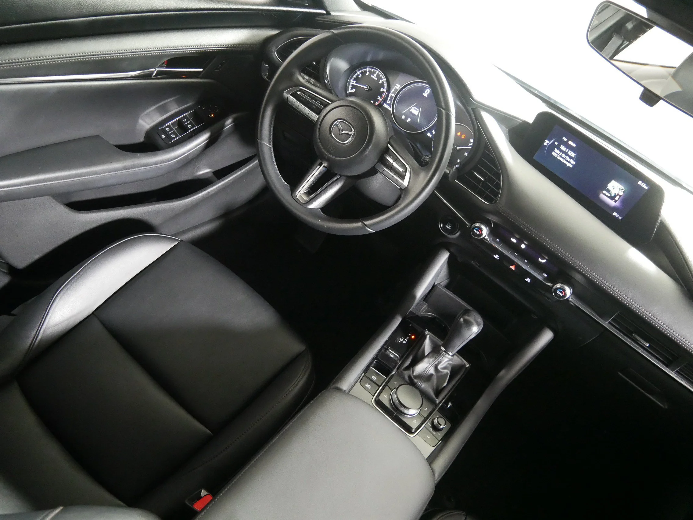 Used 2019 Machine Gray Metallic Mazda  image 9