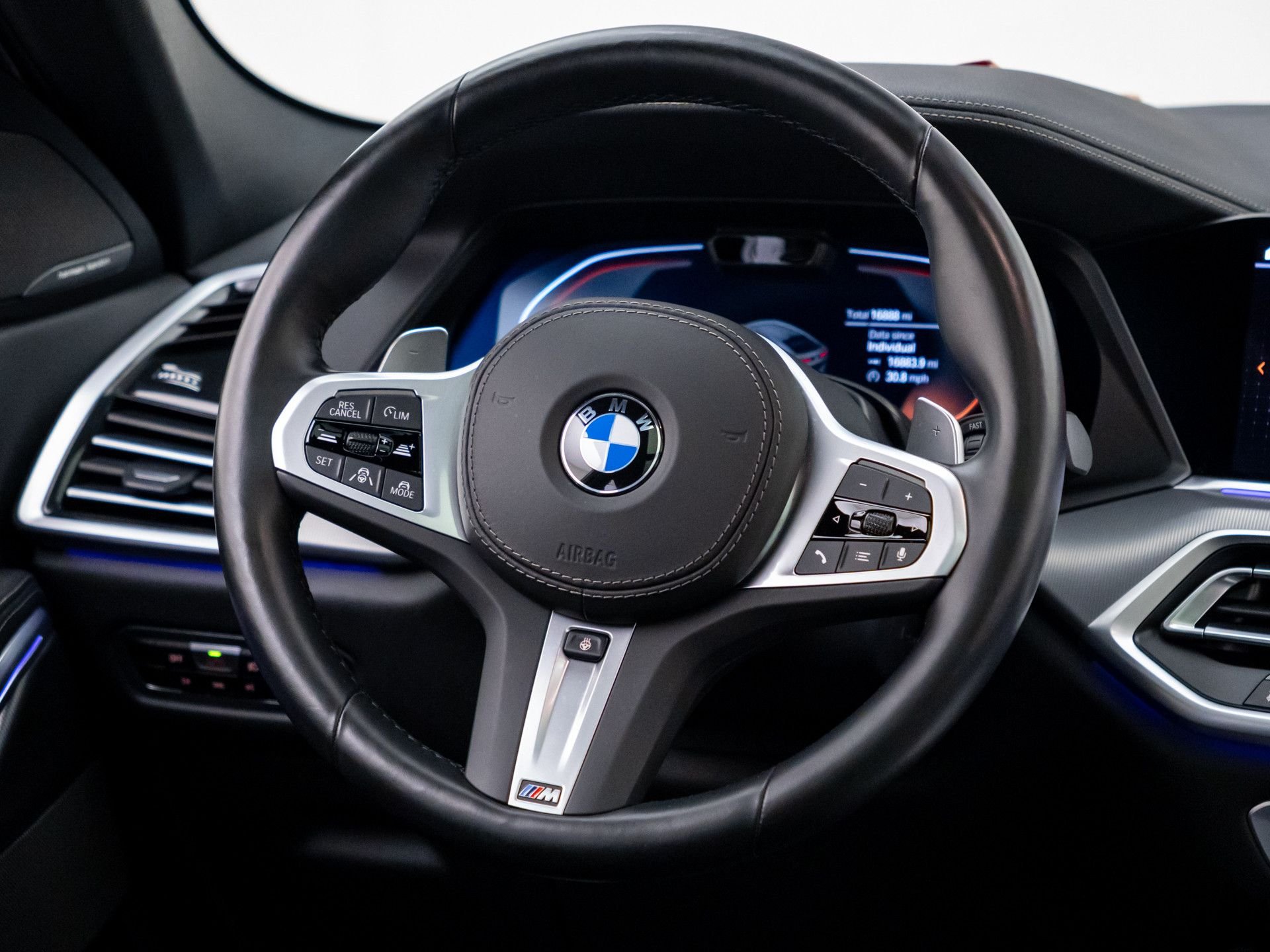 Certified Used 2023 Black Sapphire Metallic BMW xDrive40i image 11