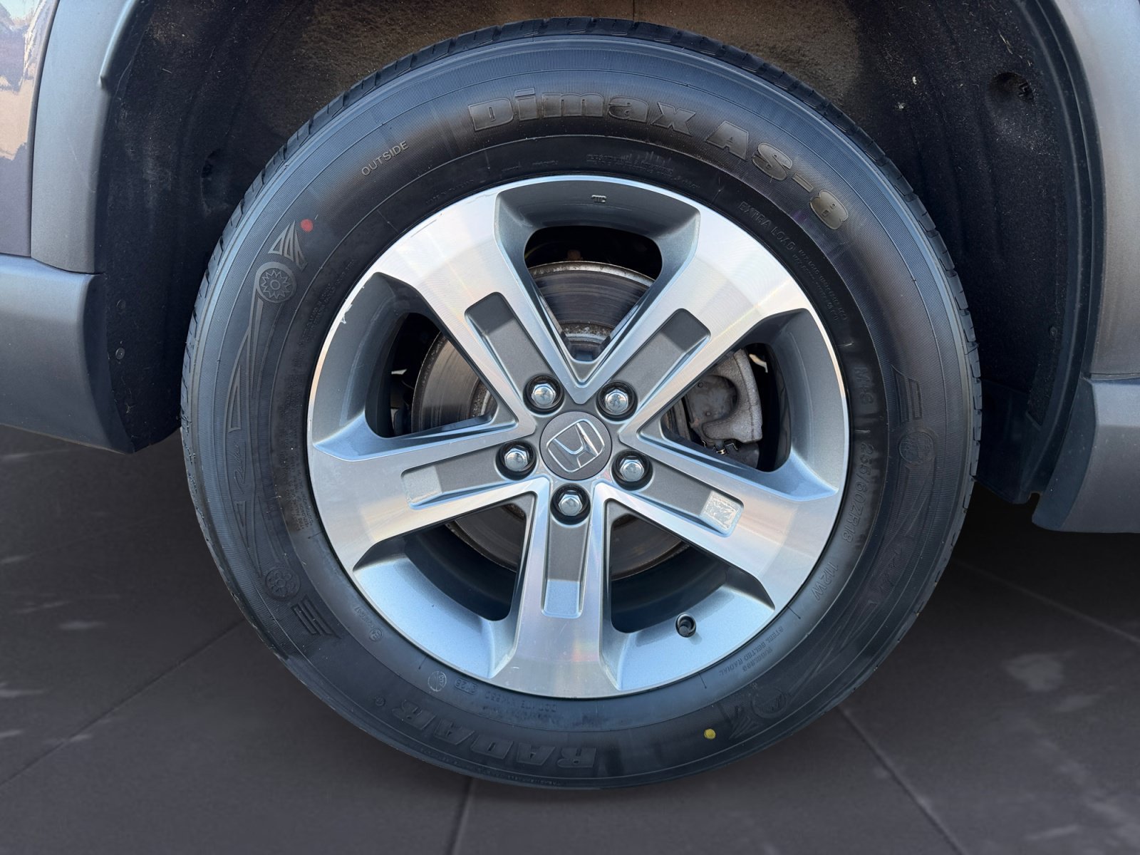 Used 2024 Gray Honda EX-L 7 Passenger image 43