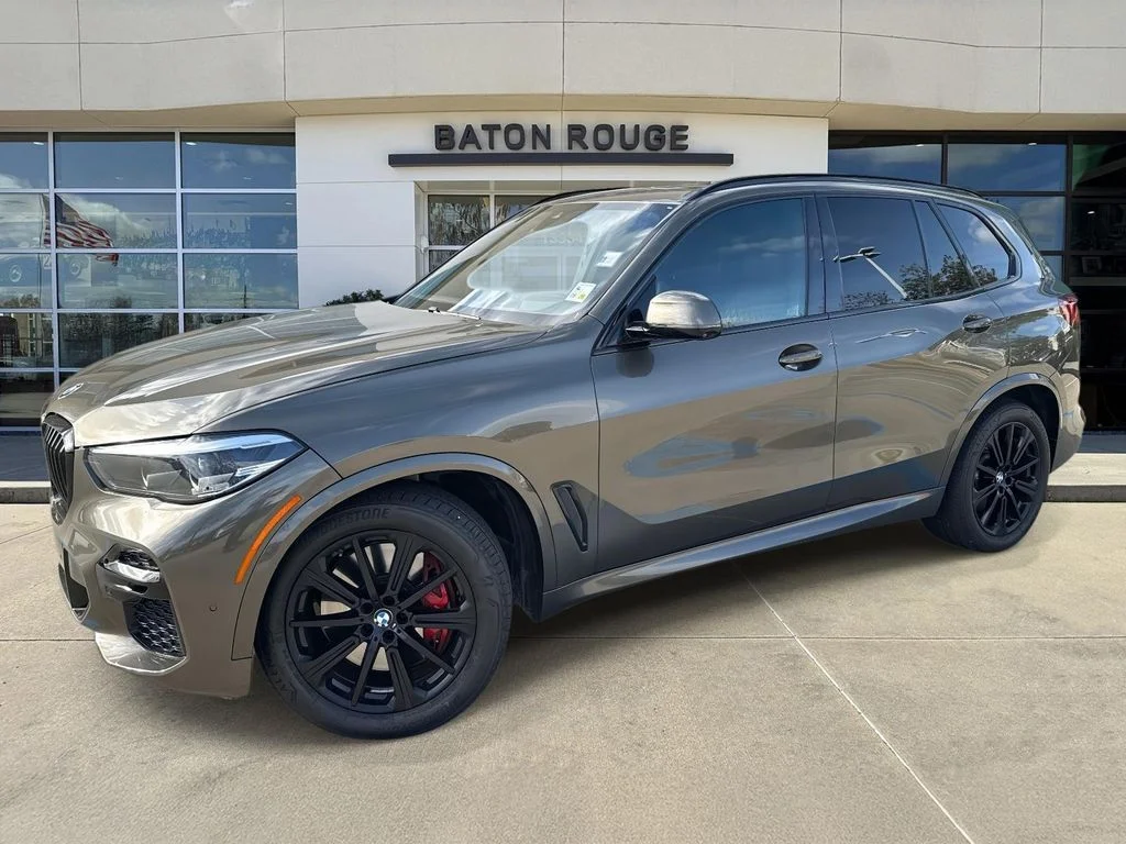 2022 BMW X5 M50i's photo