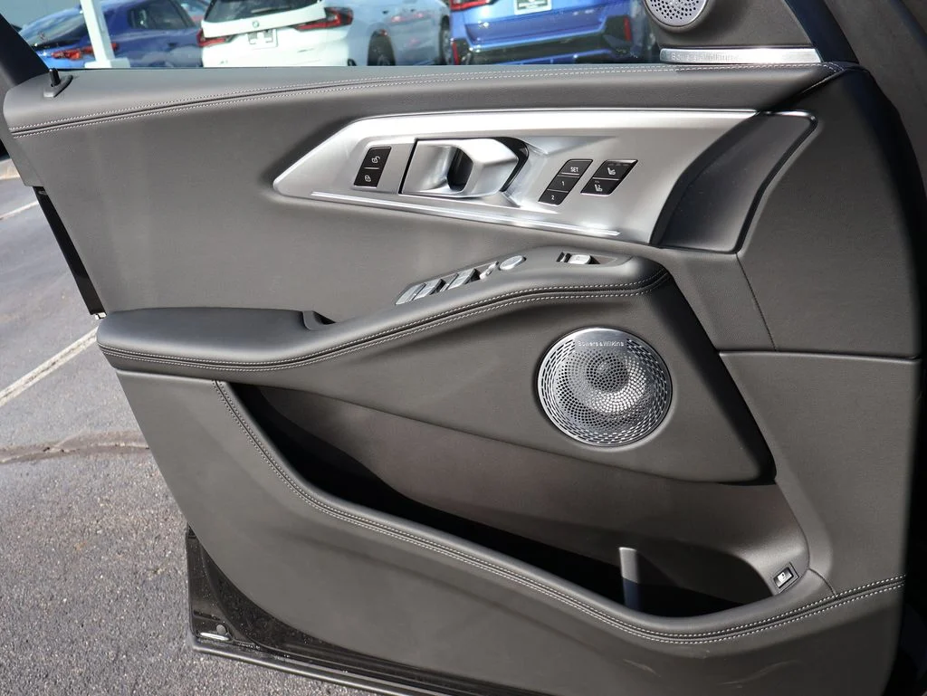 New 2026 Black Sapphire Metallic BMW Label image 41