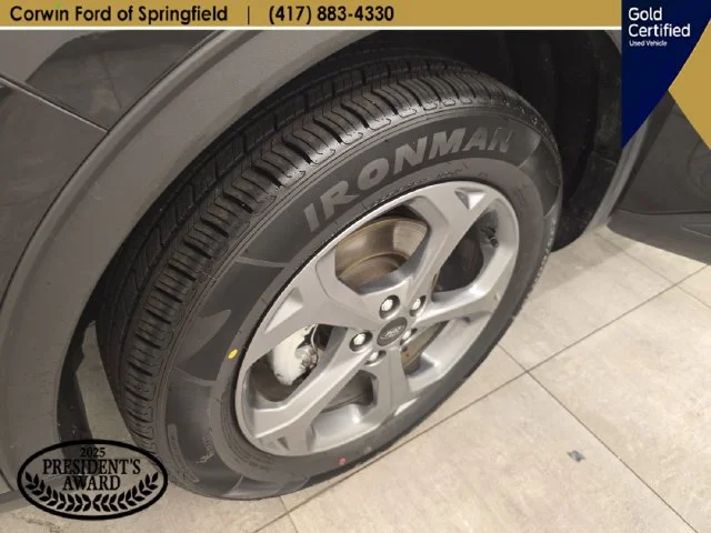 Certified Used 2025 Agate Black Metallic Ford ST-Line image 37