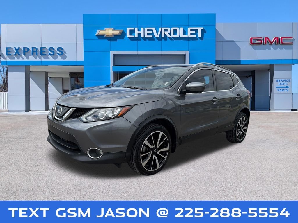 Used 2019 Gray Nissan SL image 7