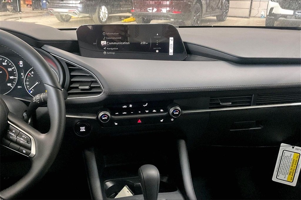 2026 MAZDA MAZDA3 - Image 5