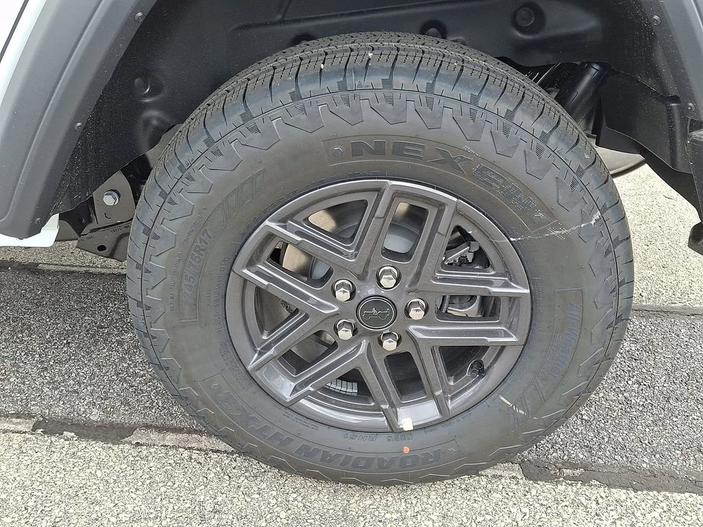 New 2026 Bright White Clear-Coat Exterior Paint Jeep Sport S image 5