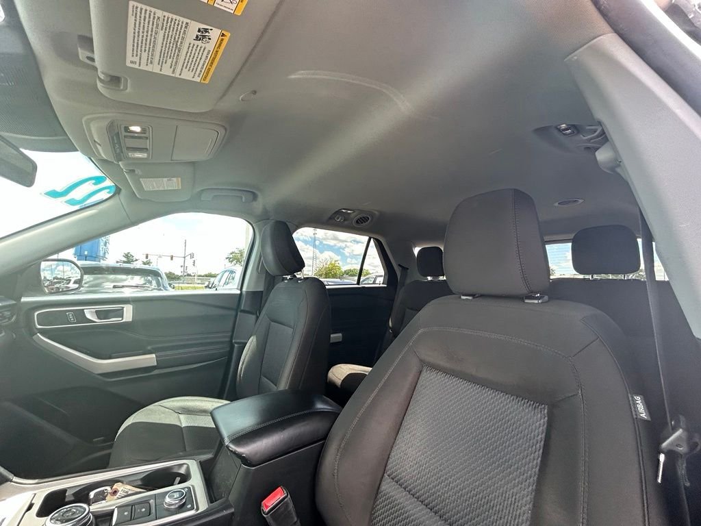 Used 2022 Oxford White Ford XLT image 16