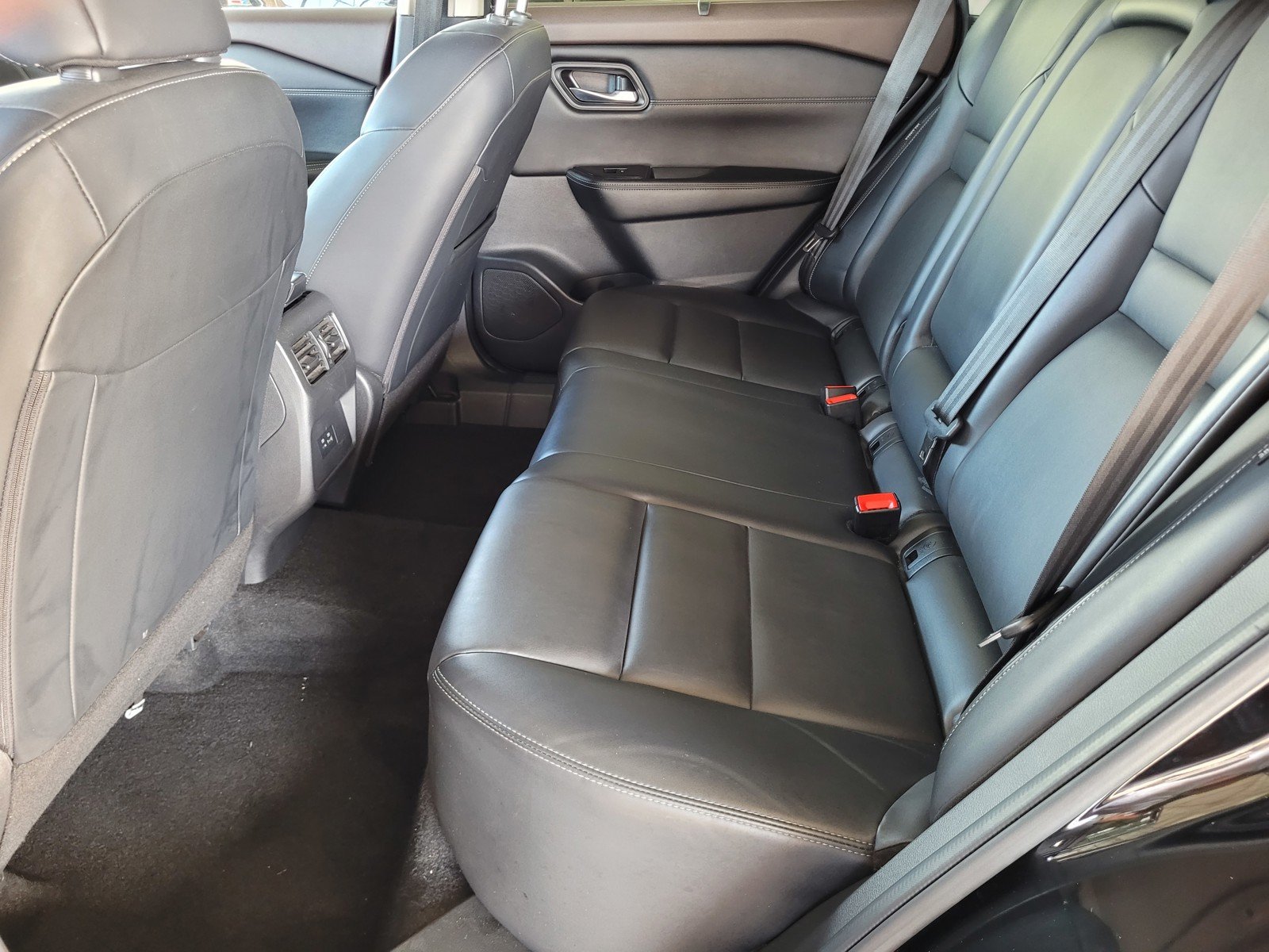 Certified Used 2023 Super Black Nissan SV image 6