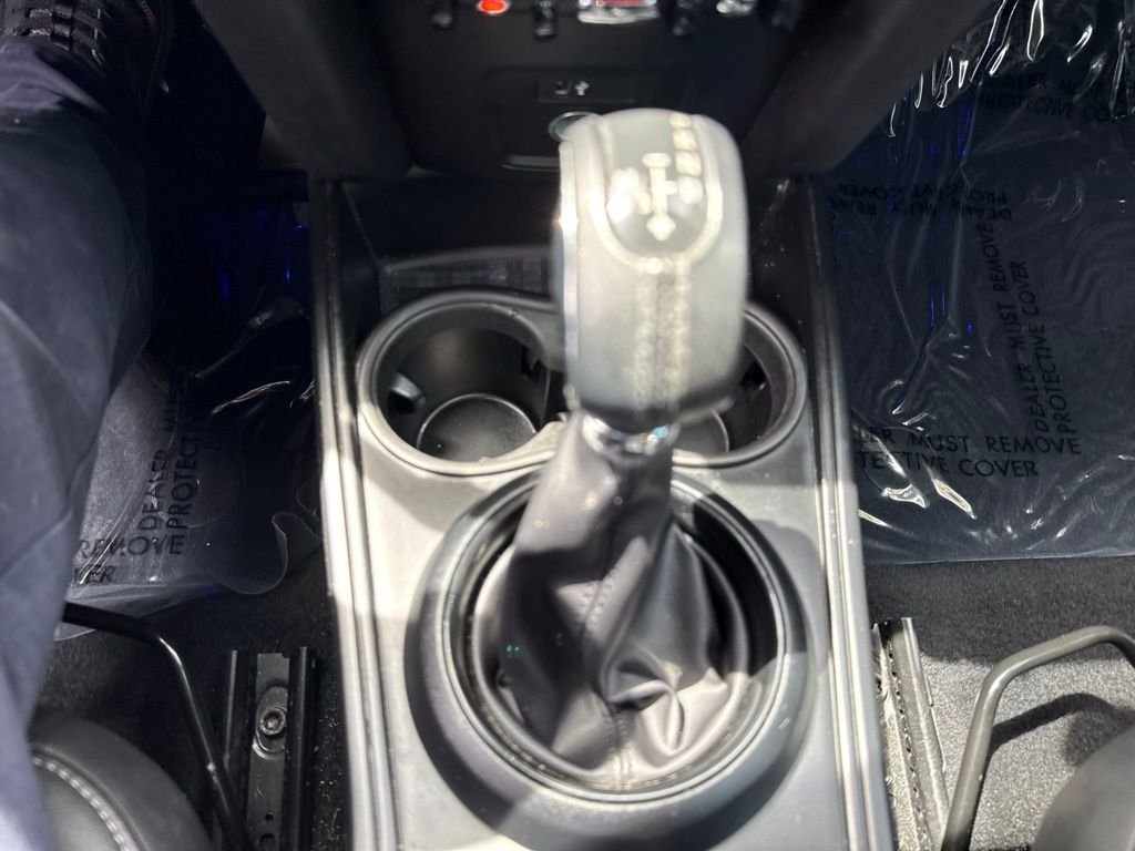 Used 2019 Light White MINI Classic image 17
