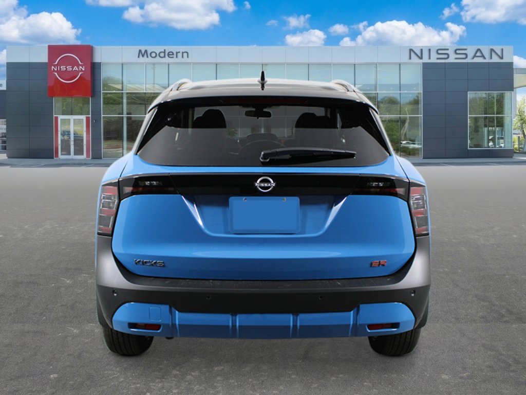 New 2026 Arctic Ice Blue Metallic / Super Black Two-tone Nissan SR image 4