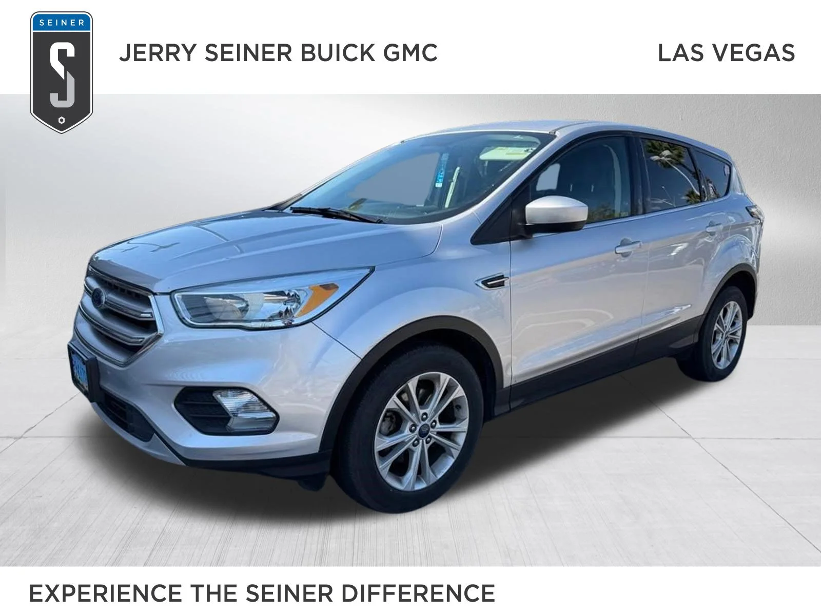 2017 Ford Escape SE's photo