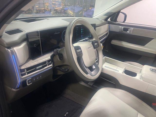2025 Hyundai Santa Fe Calligraphy - Photo 9