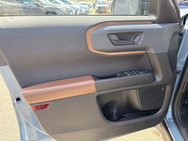 Used 2021  Ford Outer Banks image 25