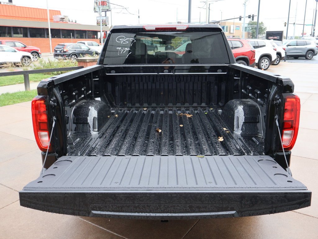 2026 GMC Sierra 1500 Pro - Photo 7