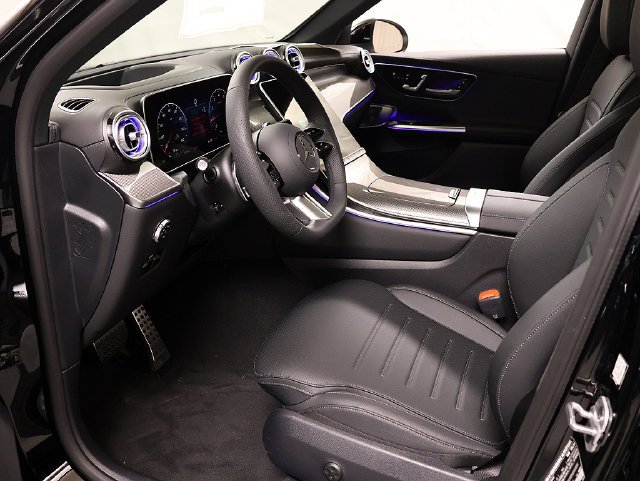 New 2026 Black Mercedes-Benz GLC 300 image 37