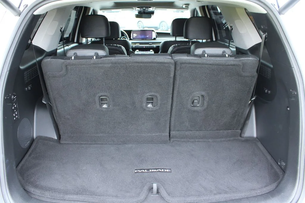 Used 2023 Hyper White Hyundai Limited image 14