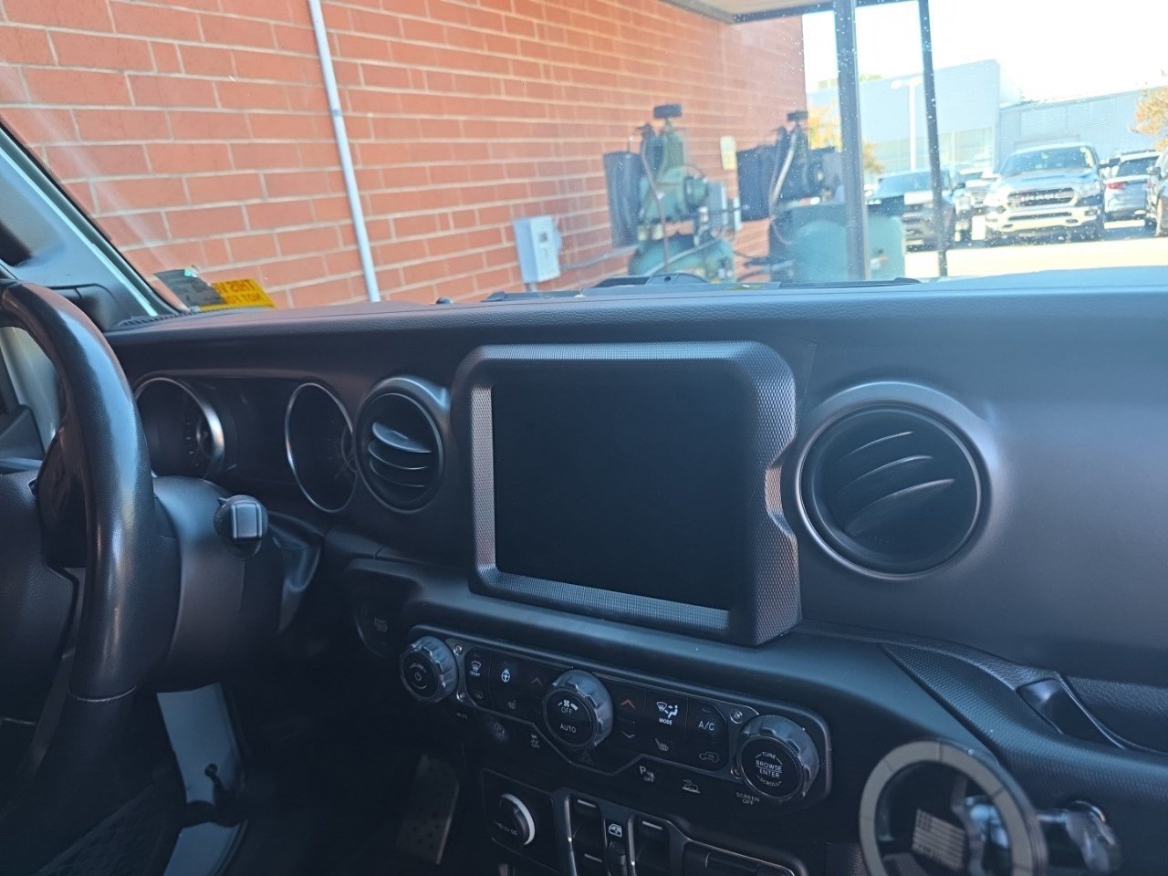 Used 2023 Earl Clearcoat Jeep Willys image 38