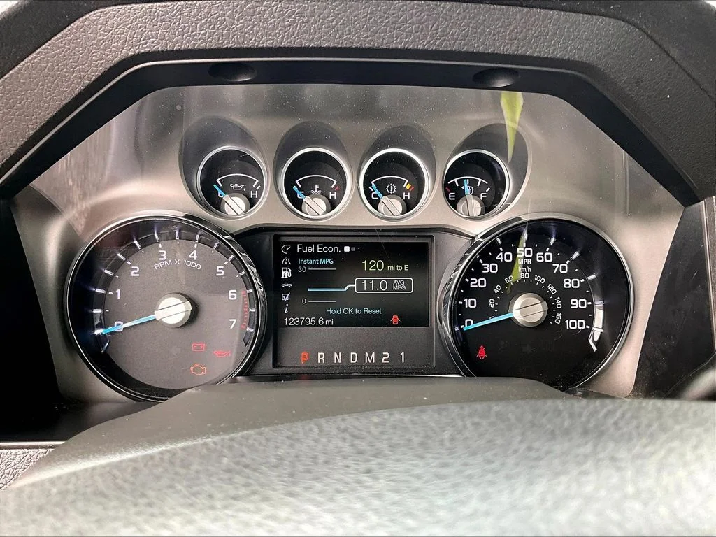 Used 2015 Brown Ford Lariat image 20