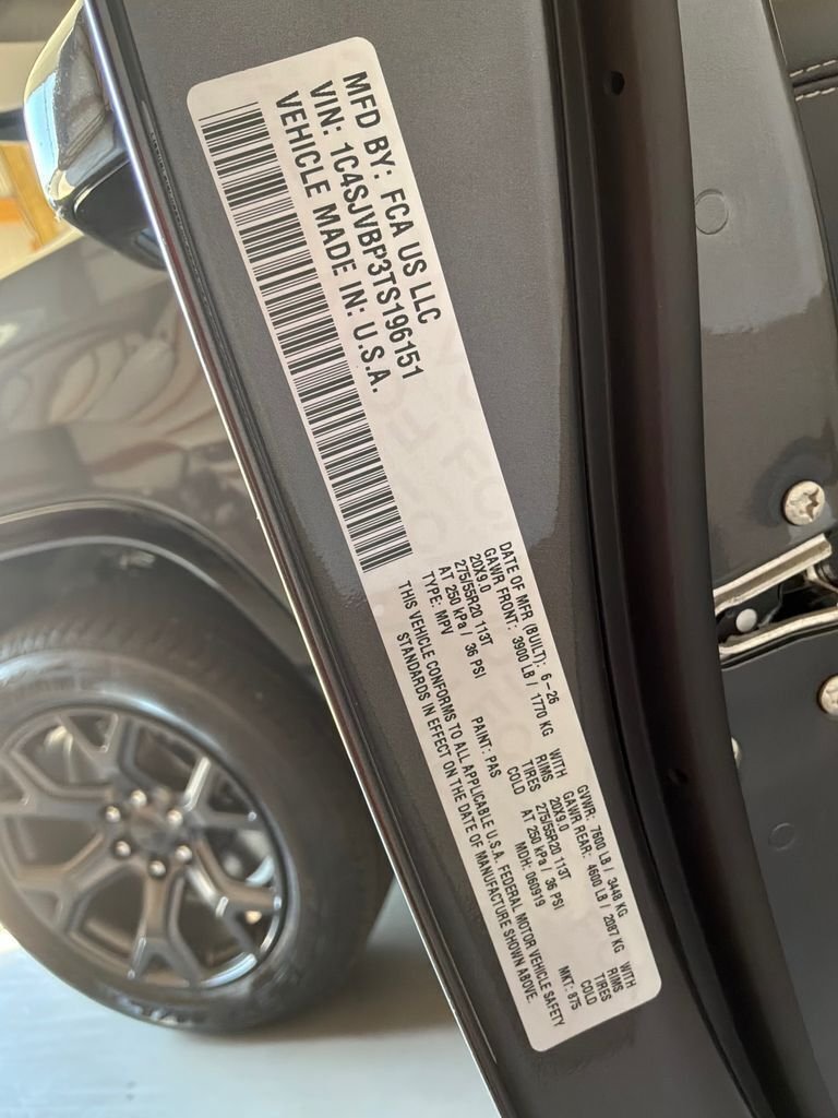 New 2026 Baltic Gray Metallic Clearcoat Jeep Limited Altitude image 28