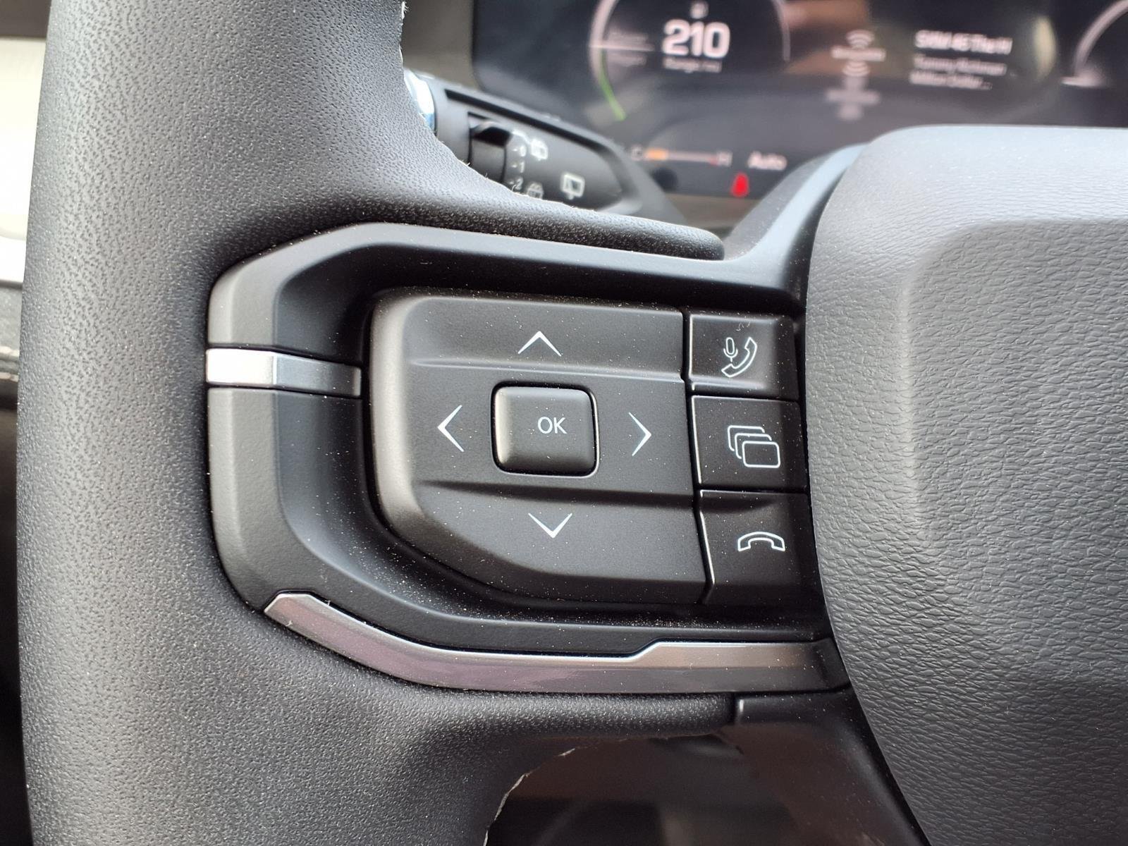 New 2026 Sting-Gray Clear-Coat Exterior Paint Jeep Laredo image 26