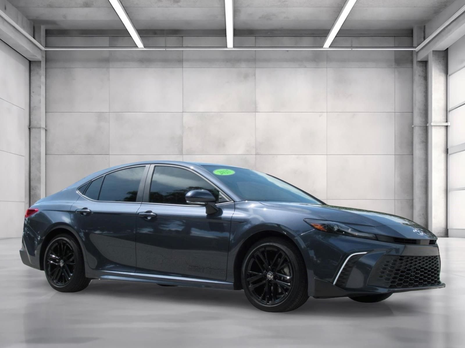 Used 2026  Toyota SE image 1