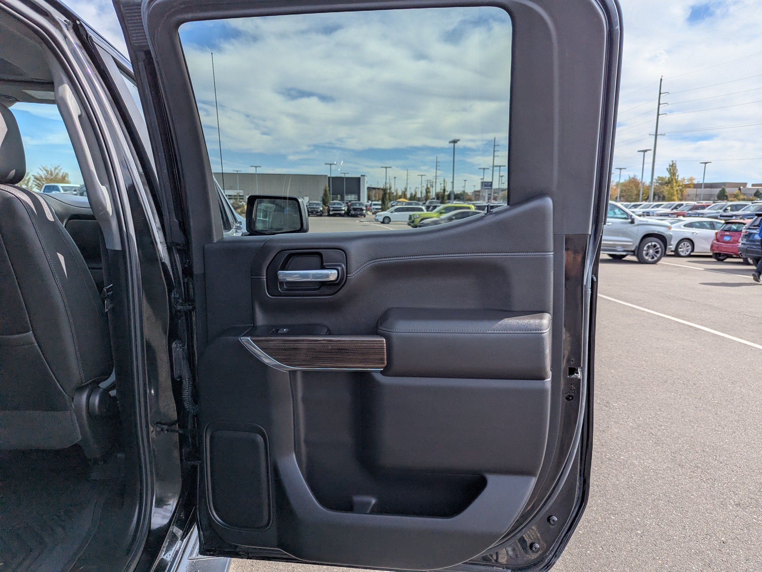 2022 Chevrolet Silverado 1500 Limited RST - Photo 40