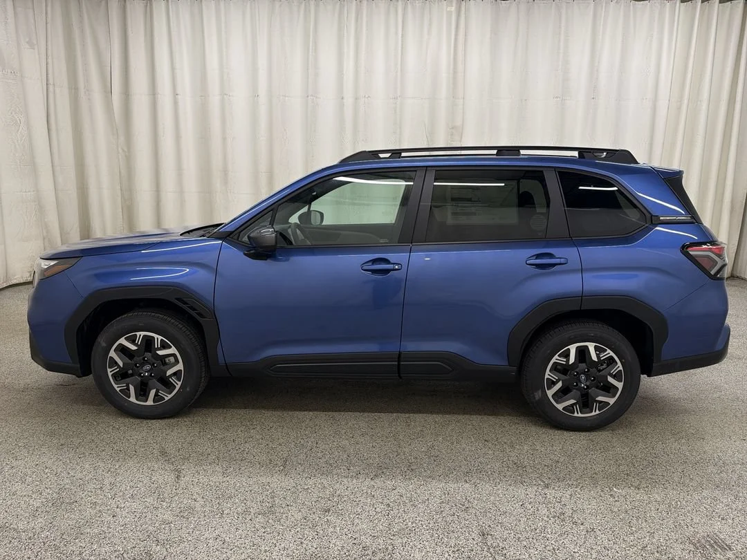 New 2026 Daybreak Blue Pearl Subaru Premium image 6
