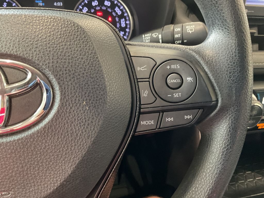 Used 2021 White Toyota XLE image 20