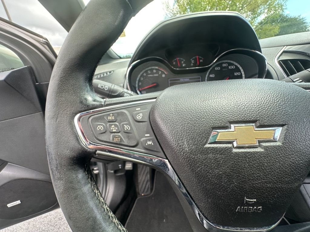 Used 2017 Gray Chevrolet Premier image 27