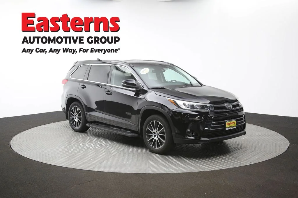 Used 2018 Black Toyota SE image 50