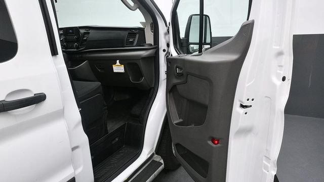 Used 2025 White Ford Base image 13
