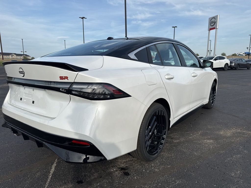 New 2026 White Nissan SR image 3