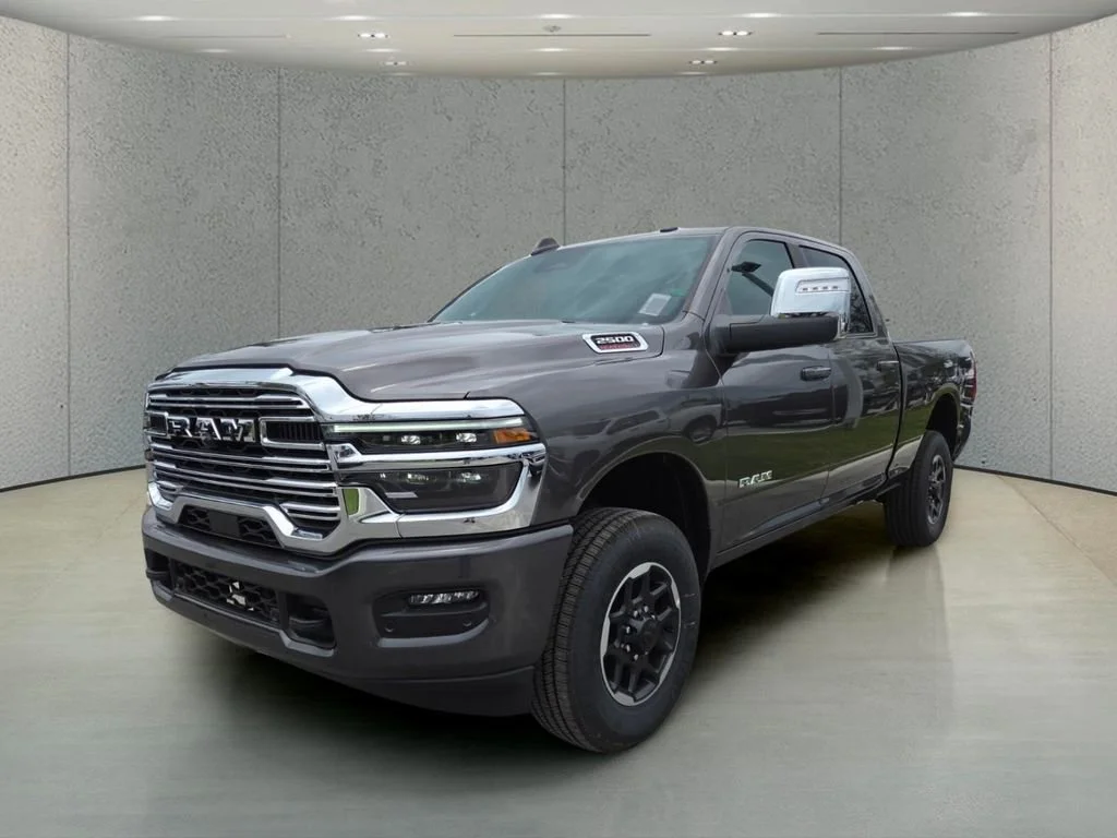 New 2026 Granite Crystal Metallic Clear-Coat Exterior Paint RAM Laramie image 10