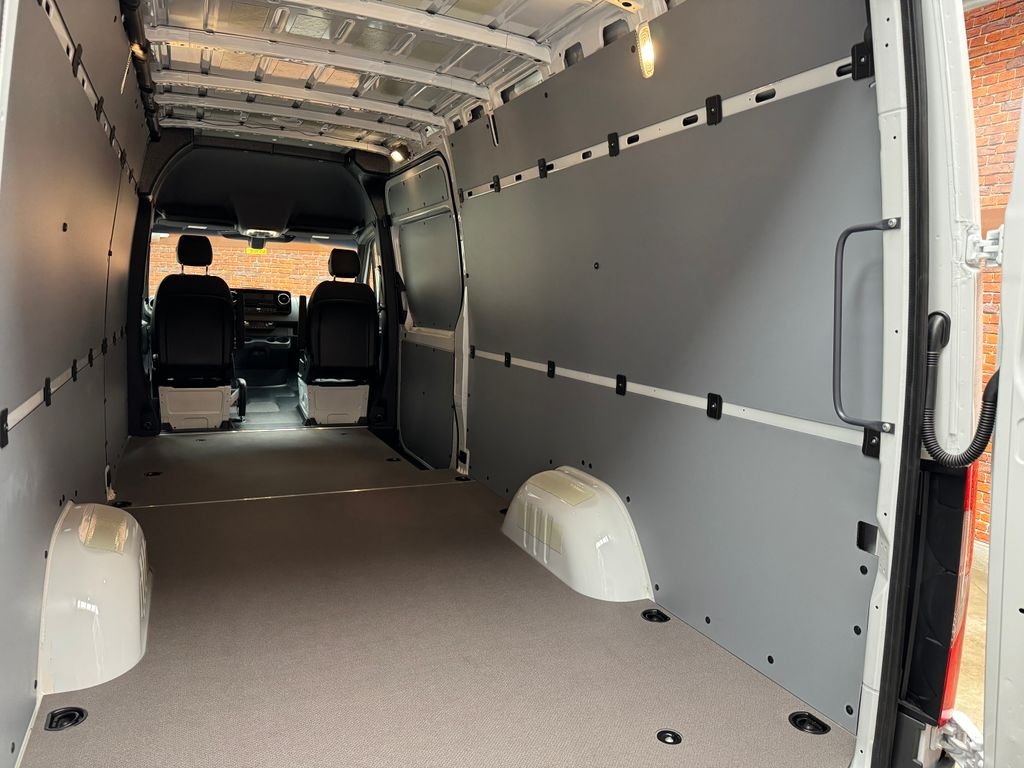 New 2026 White Mercedes-Benz Cargo 170 WB image 25